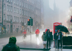 Read more about the article Street Photography – Edinburgh
